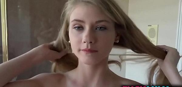  Hot lil stepsis with huge lips well banged -Hannah Hays